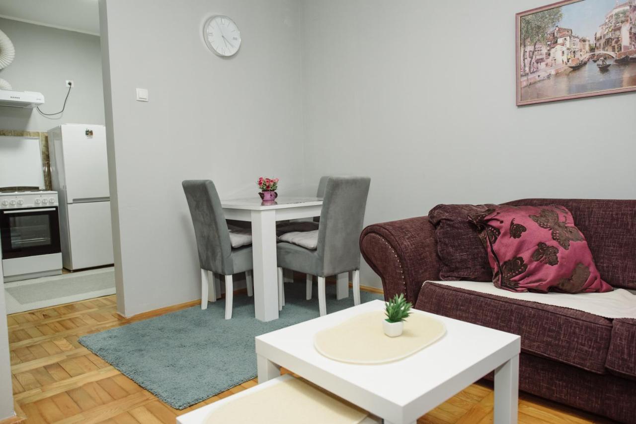 Dill 2 Apartmants 수보티차 외부 사진