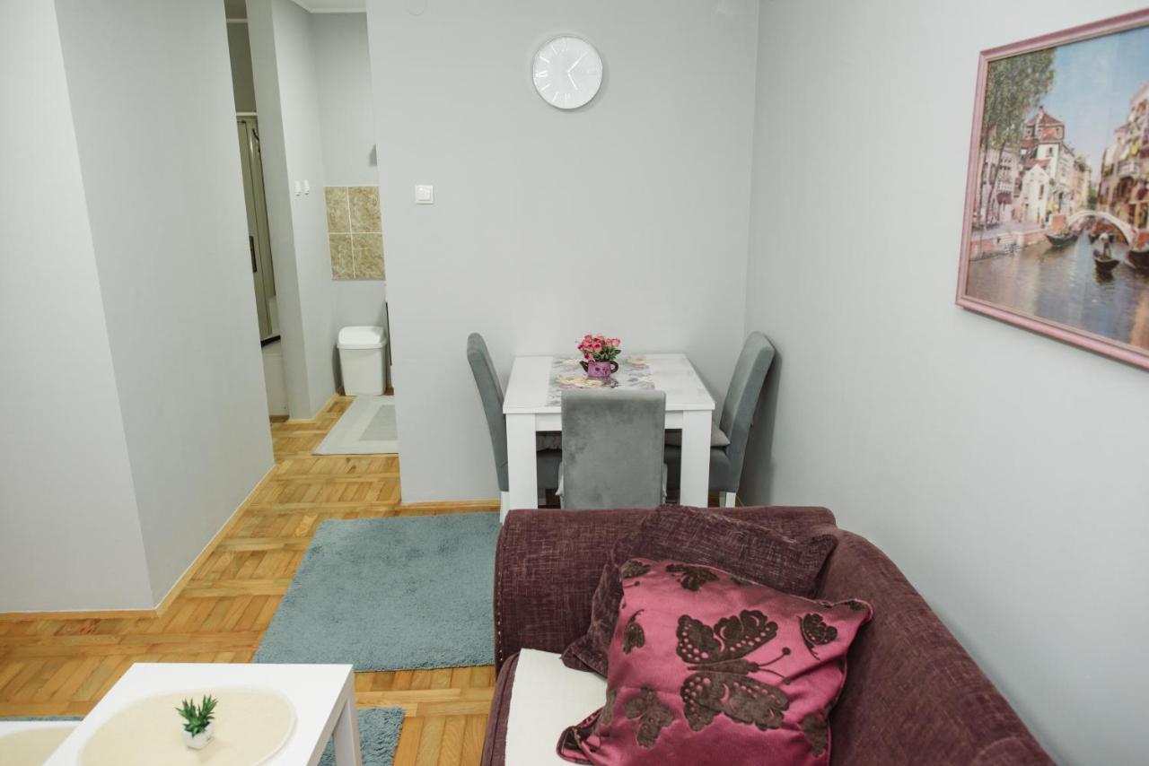 Dill 2 Apartmants 수보티차 외부 사진